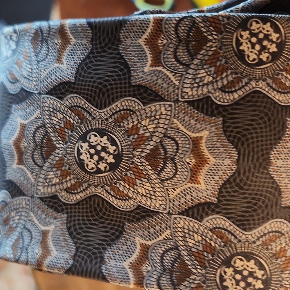 Barcelona Silk Patterned Tie 60"
